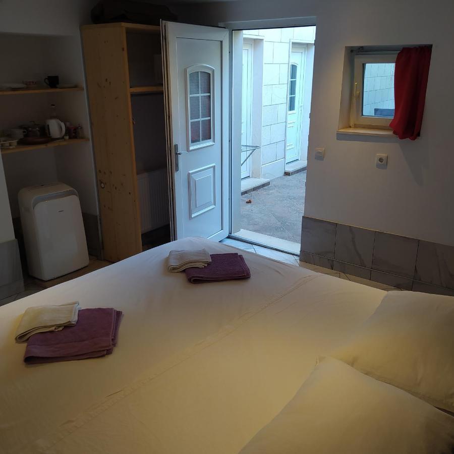 סטארי גראד Zana Apartments מראה חיצוני תמונה