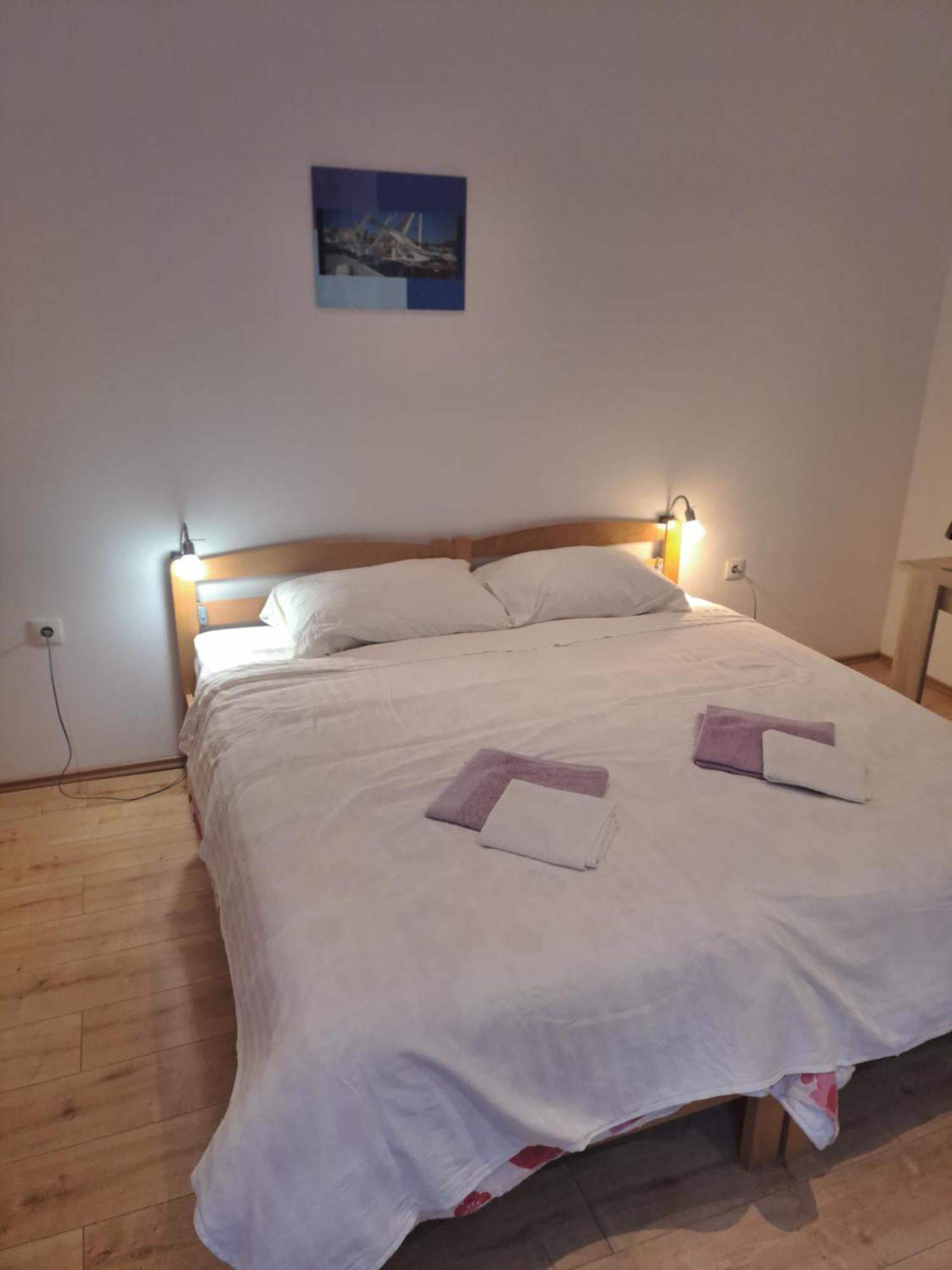 סטארי גראד Zana Apartments מראה חיצוני תמונה